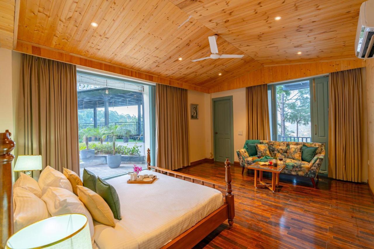 Stayvista At Aykon Estate - Modern Interiors, Views กัสซอลี ภายนอก รูปภาพ