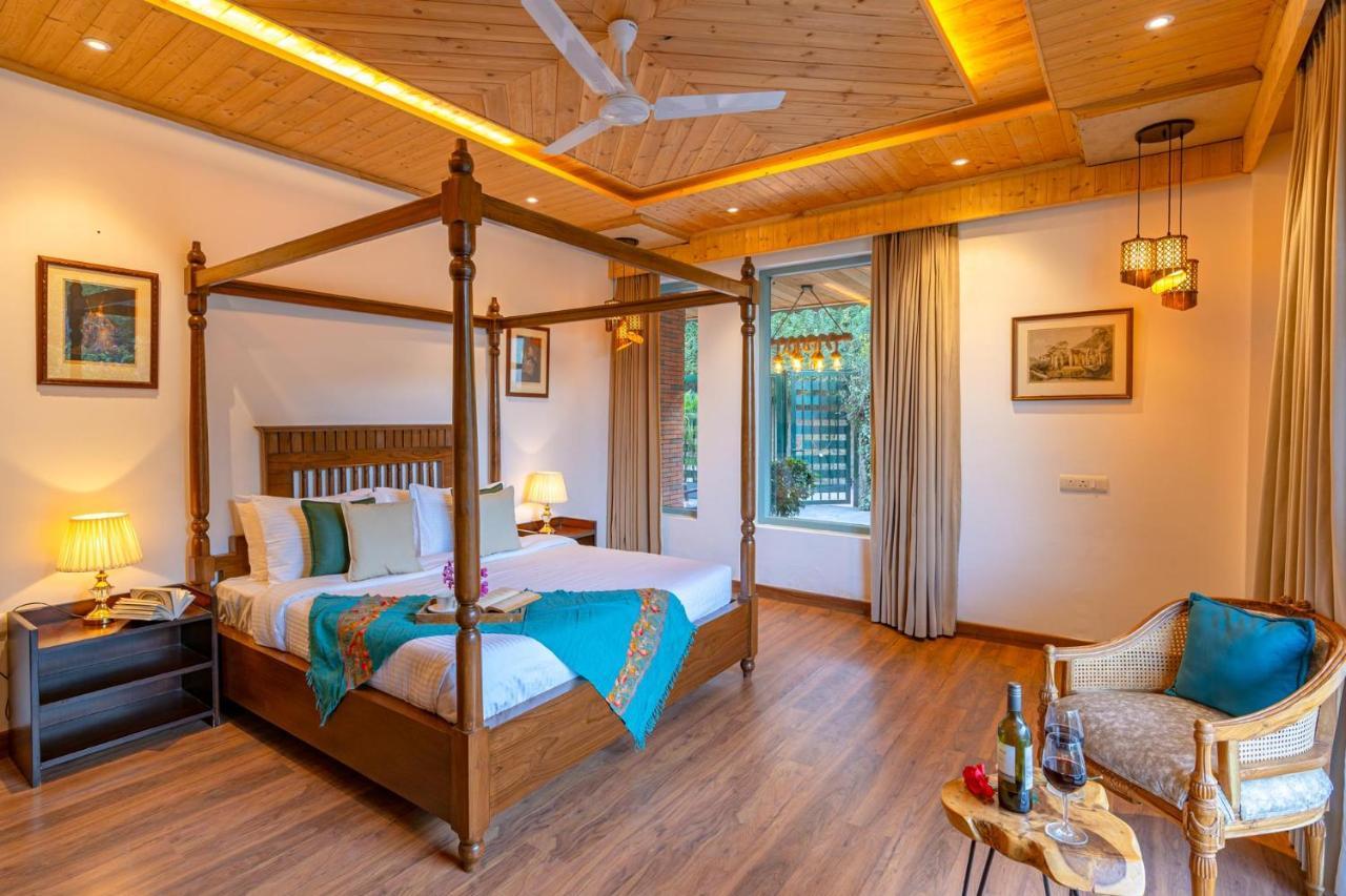 Stayvista At Aykon Estate - Modern Interiors, Views กัสซอลี ภายนอก รูปภาพ
