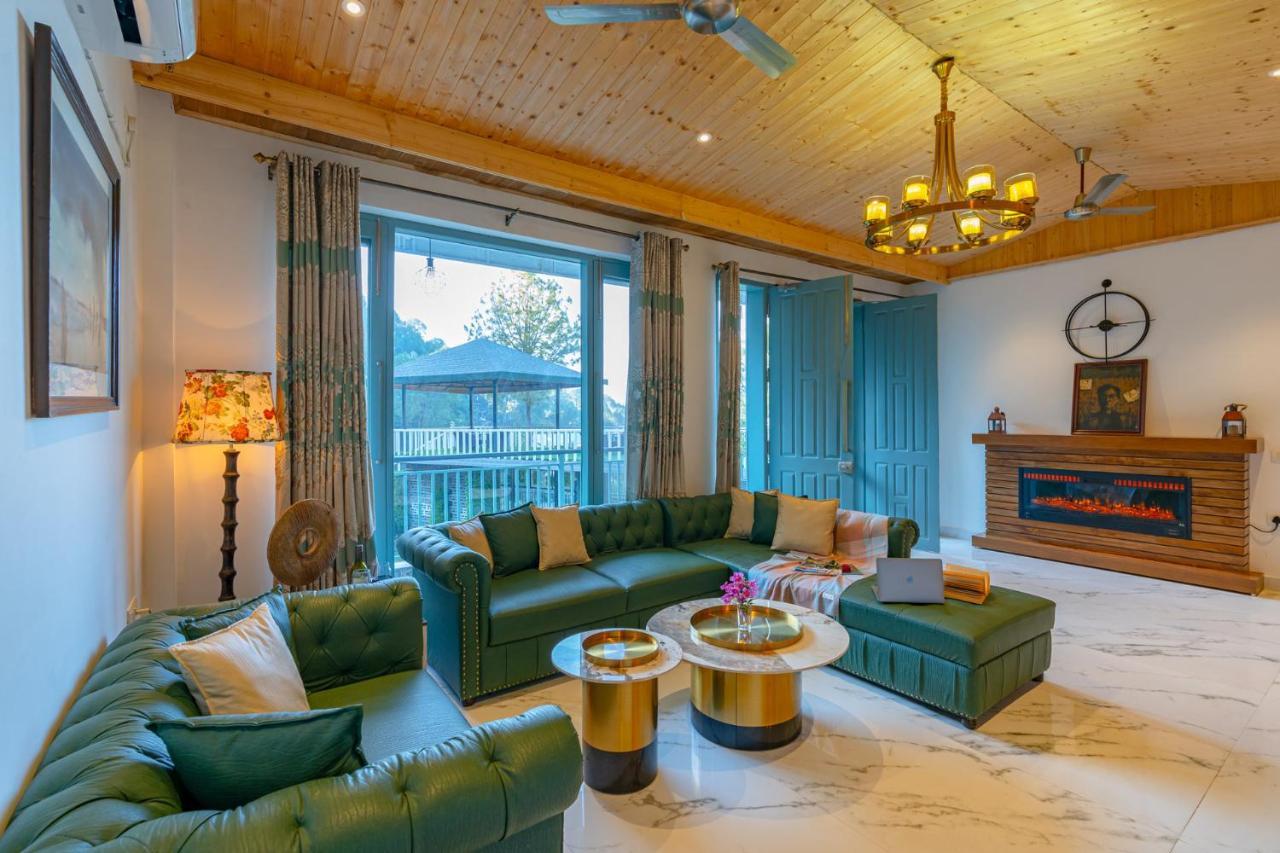 Stayvista At Aykon Estate - Modern Interiors, Views กัสซอลี ภายนอก รูปภาพ