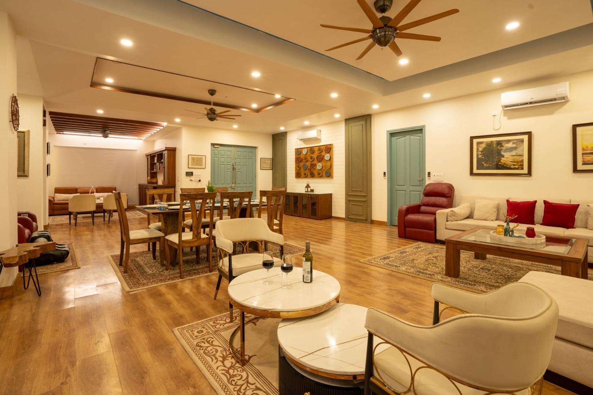Stayvista At Aykon Estate - Modern Interiors, Views กัสซอลี ห้อง รูปภาพ