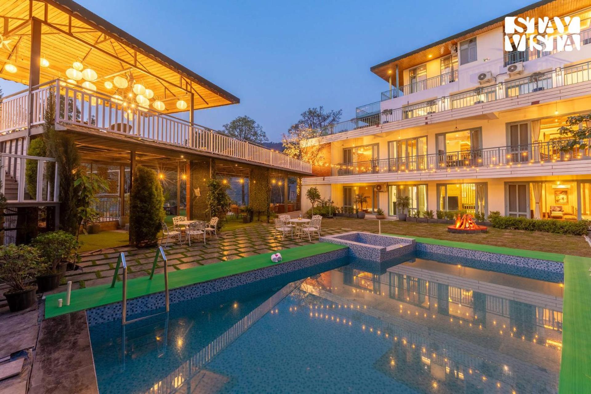 Stayvista At Aykon Estate - Modern Interiors, Views กัสซอลี ภายนอก รูปภาพ